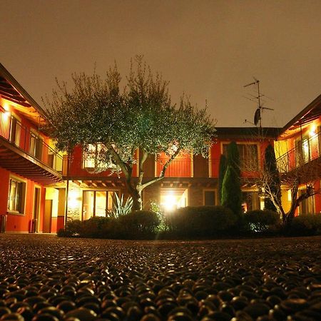 Corte Nuova Aparthotel Bérgamo Exterior foto